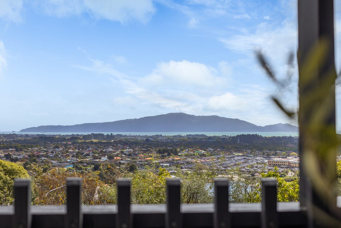 69 Kotare Street, Waikanae, Waikanae - Carousel 2