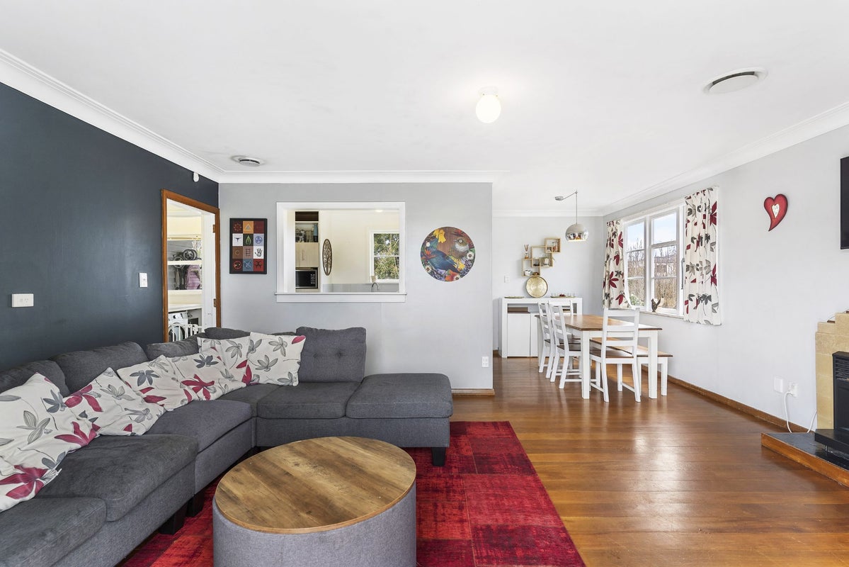 2 Tui Crescent, Manurewa, Auckland - Carousel 2