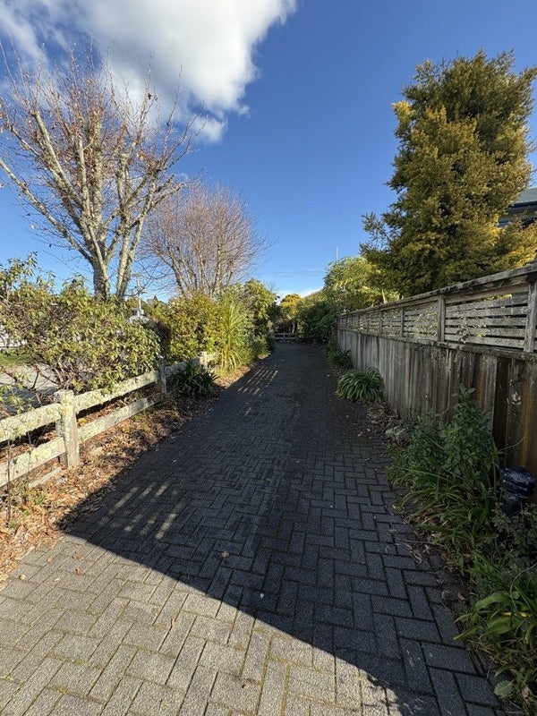 16B Gemini Place, Kawaha Point, Rotorua - Carousel 34