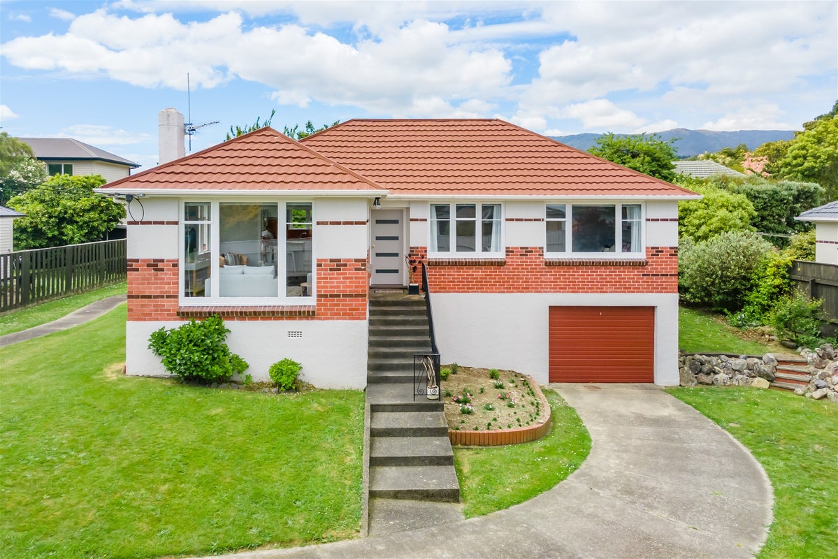 4 Ventura Avenue, Ebdentown, Upper Hutt - Carousel 2