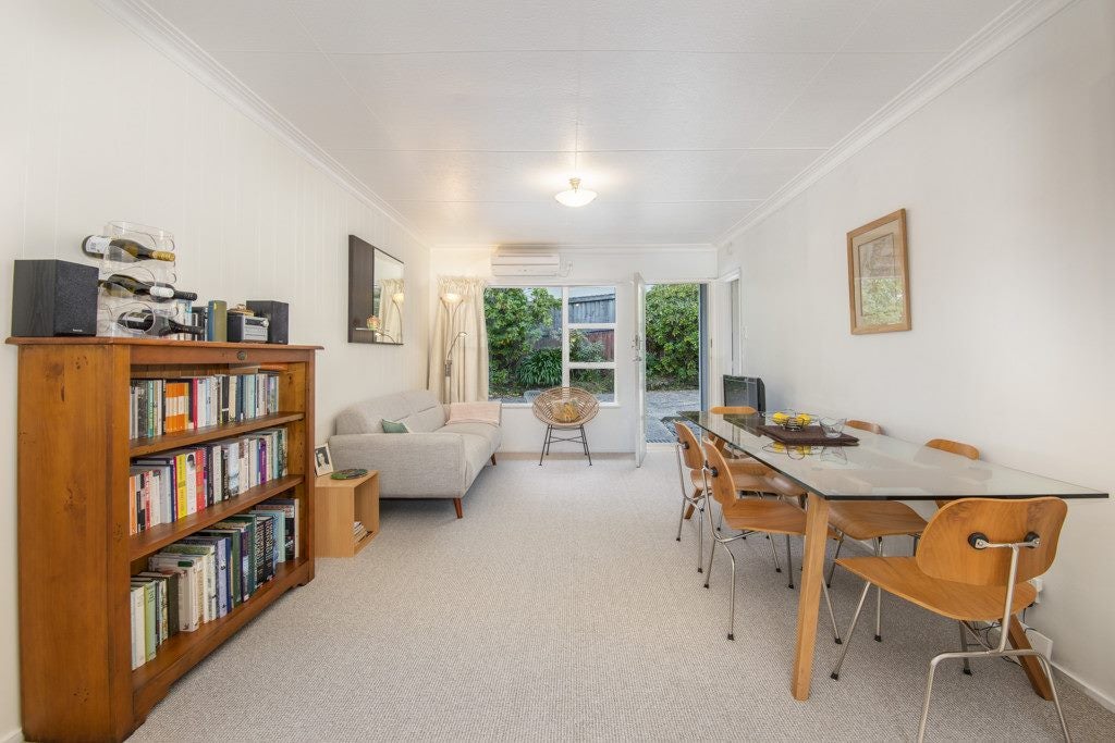 8A Sim Street, Maori Hill, Dunedin - Carousel 2