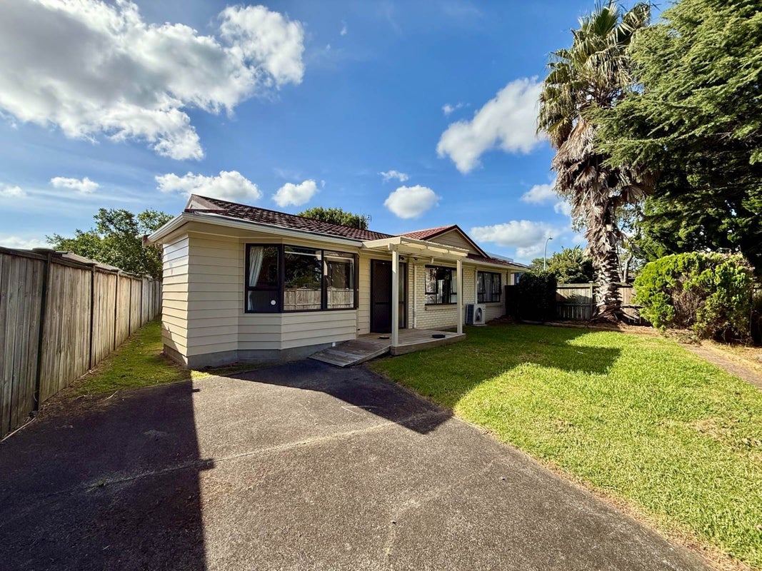 2 Isola Place, Manukau, Auckland - Carousel 16