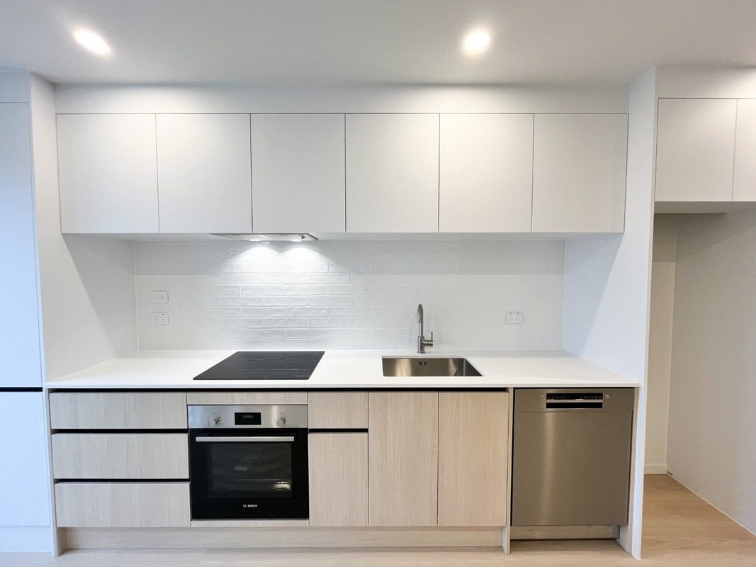 17/9 Aeroview Drive, Beach Haven, Auckland - Carousel 2