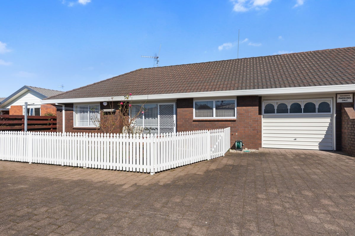 1/110 Chadwick Road, Greerton, Tauranga - Carousel 2