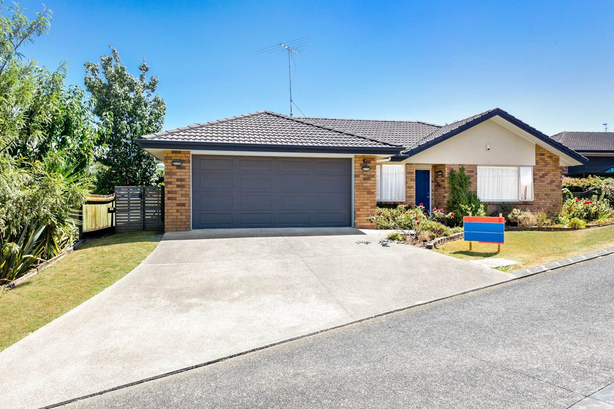 83 Rathmar Drive, Manurewa, Auckland - Carousel 1