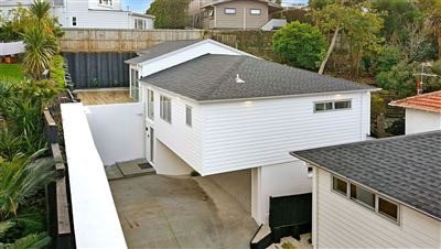 693B Great North Road, Grey Lynn, Auckland - Carousel 1