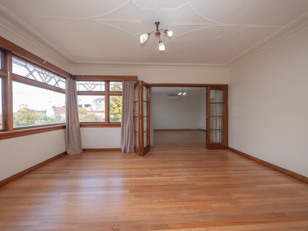 60 Heriot Row, North Dunedin, Dunedin - Carousel 2