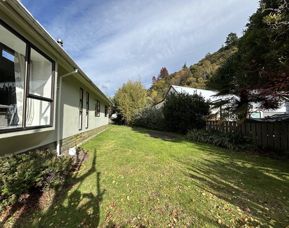 5 Waterdale Way, The Brook, Nelson - Carousel 11