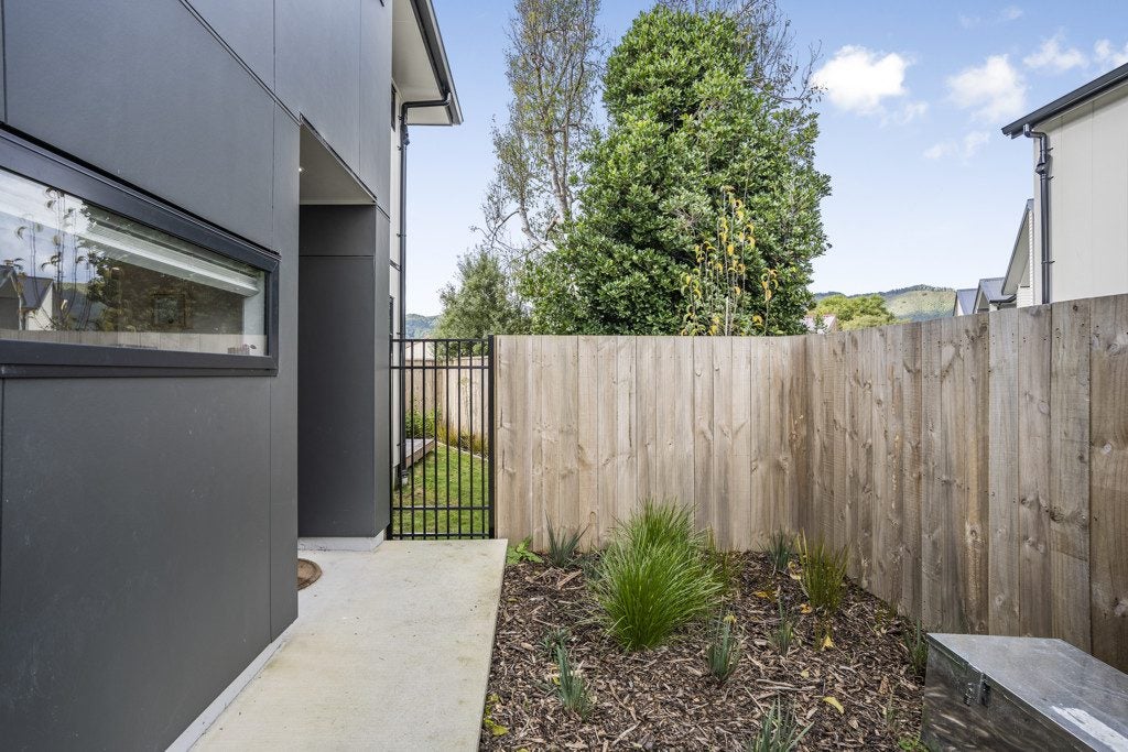 11/58 Walters Street, Avalon, Lower Hutt - Carousel 24