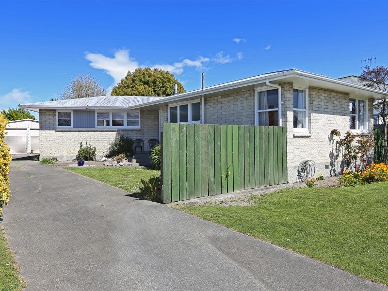 26 Clark Avenue, Pirimai, Napier - Carousel 1
