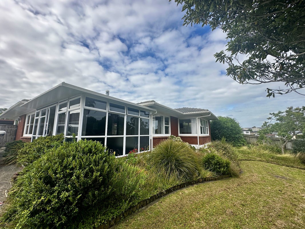 30 Meadway, Sunnyhills, Auckland - Carousel 24