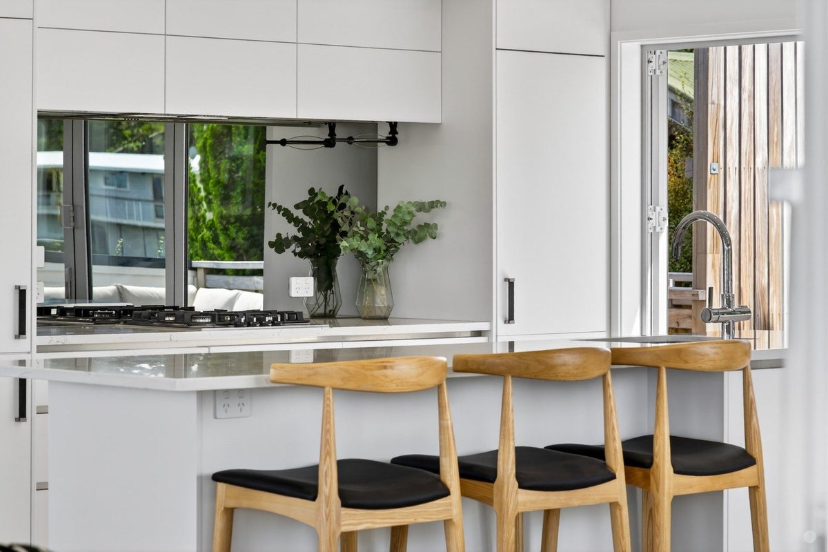 7 Enfield Road, Hospital Hill, Napier - Carousel 2