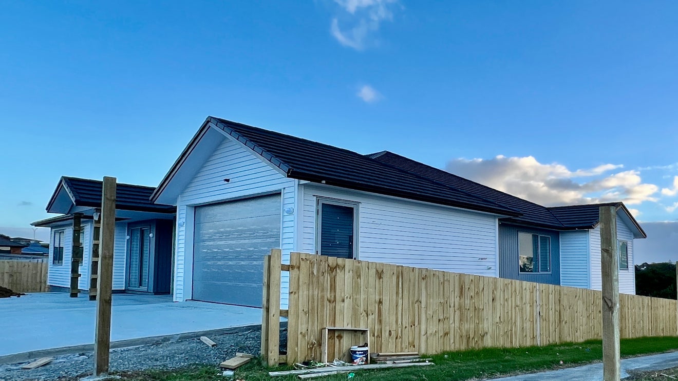 46 Harbour Crest Drive, Waiuku, Waiuku - Carousel 2