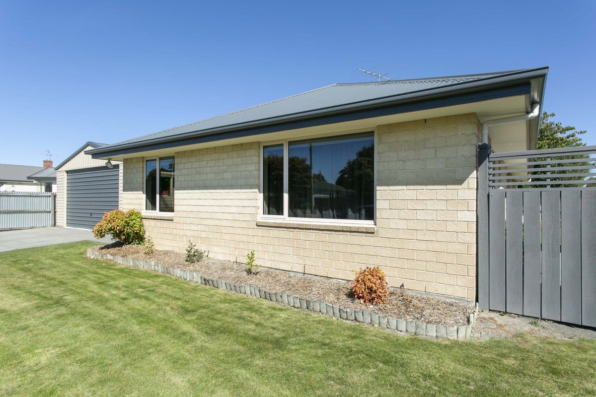 28 Johnstone Street, Tinwald, Ashburton - Carousel 25