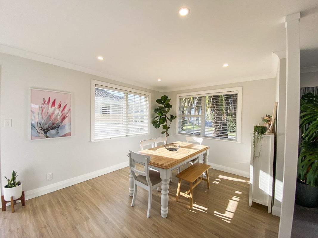 3 Akron Grove, Totara Park, Upper Hutt - Carousel 2