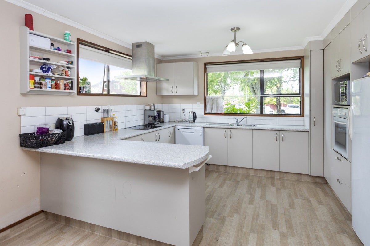 20 Tyndale Place, Ilam, Christchurch - Carousel 2