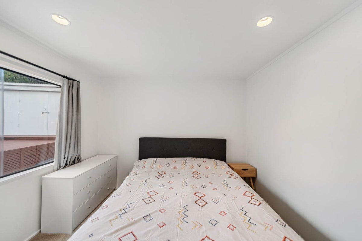 144 Spinella Drive, Bayview, Auckland - Carousel 34