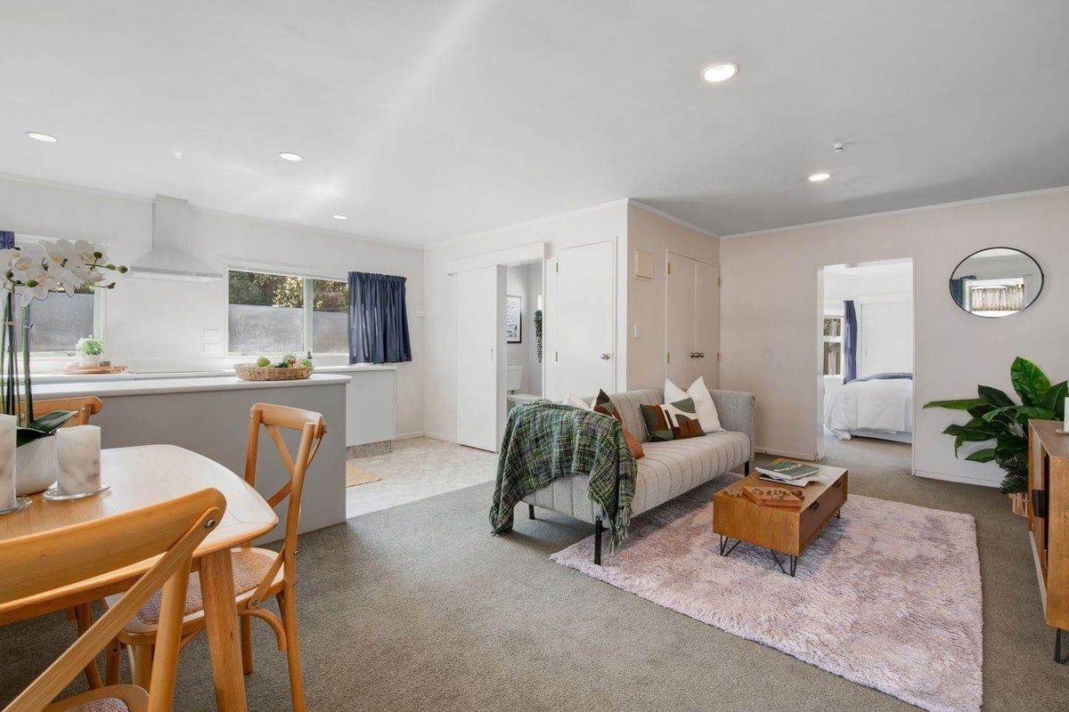 18 Red Beach Road, Red Beach, Red Beach - Carousel 2