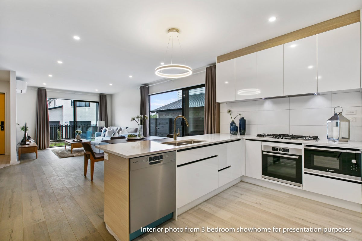 33B Westgate Drive, Westgate, Auckland - Carousel 2