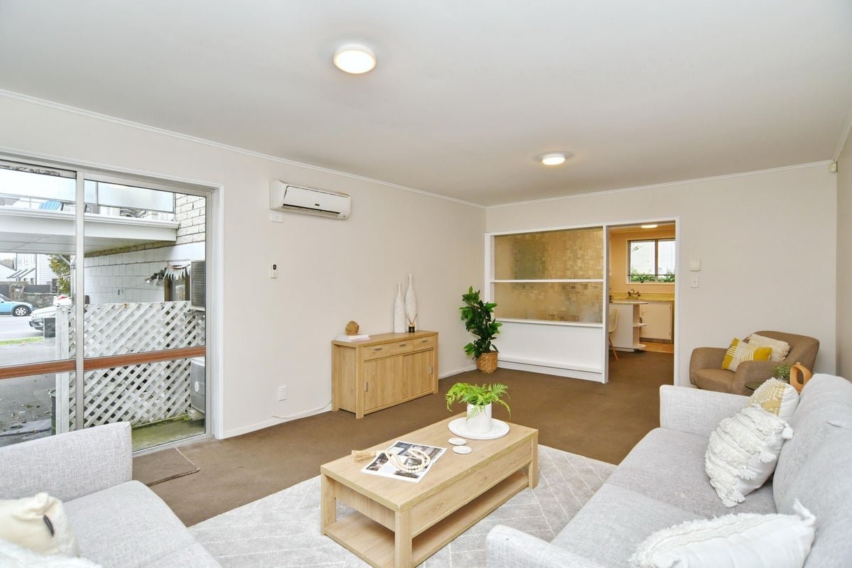 4/25 Sherborne Street, St Albans, Christchurch - Carousel 2