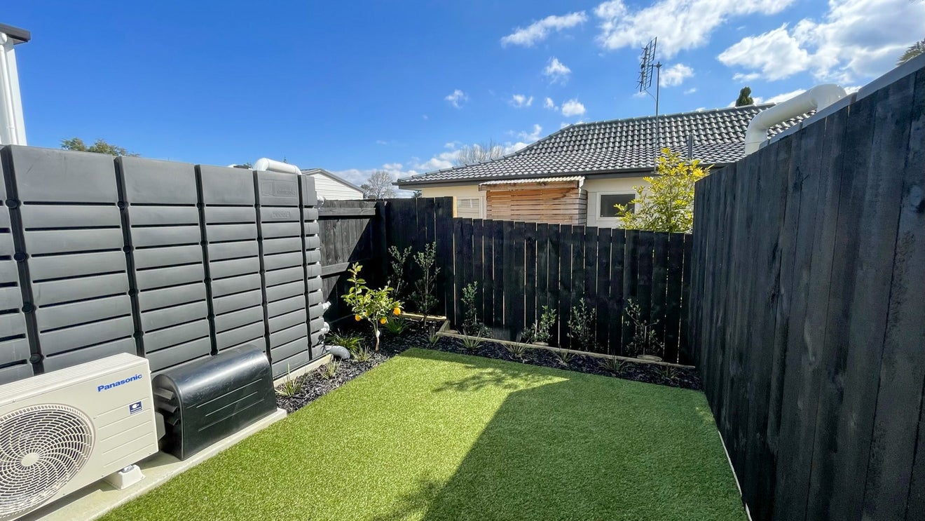 5/3 Fairdale Place, Birkdale, Auckland - Carousel 2