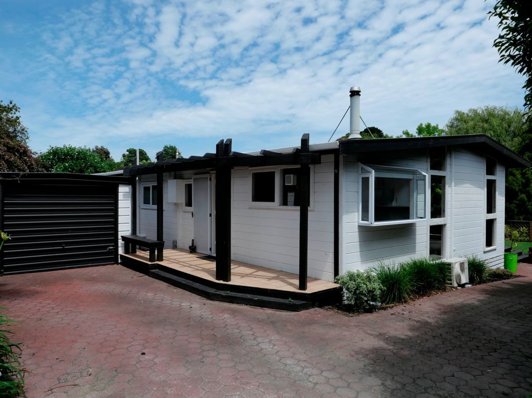 19 Rimu Rd, Raumati Beach, Kapiti Coast, Wellington - Carousel 1