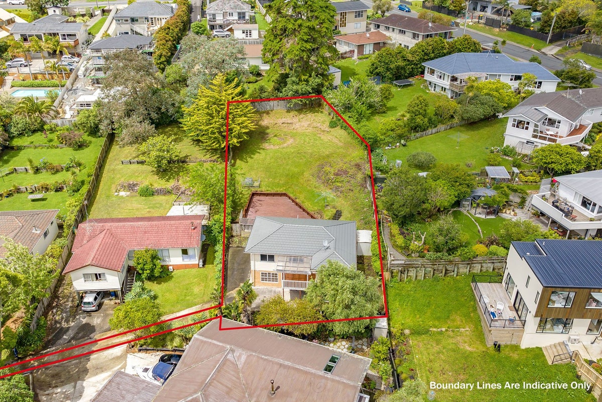 42 Holt Avenue, Torbay, Auckland - Carousel 2