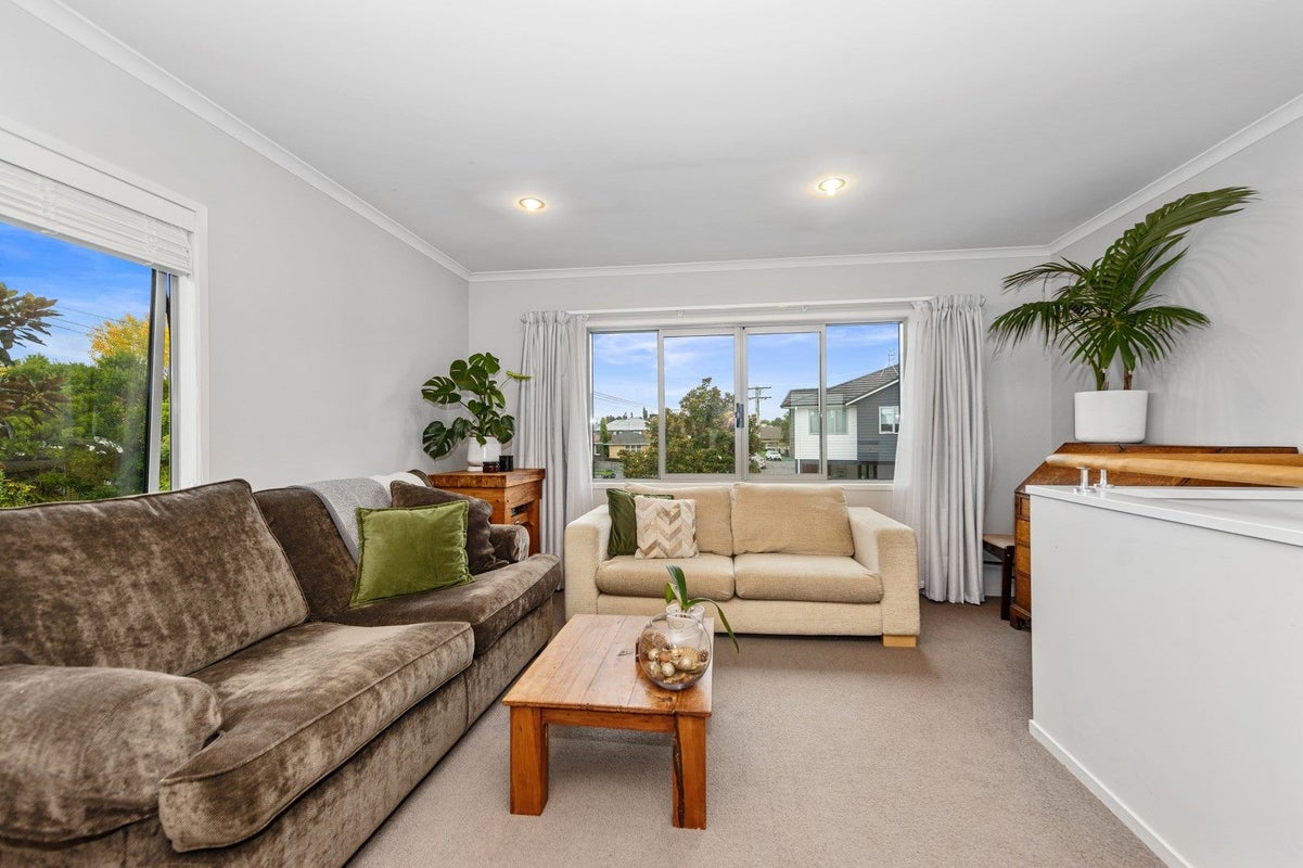 35A Beatty Street, Melville, Hamilton - Carousel 2