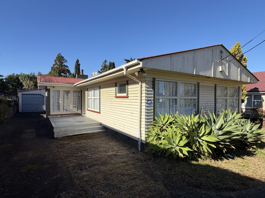 1402 Dominion Road, Mount Roskill, Auckland - Carousel 2