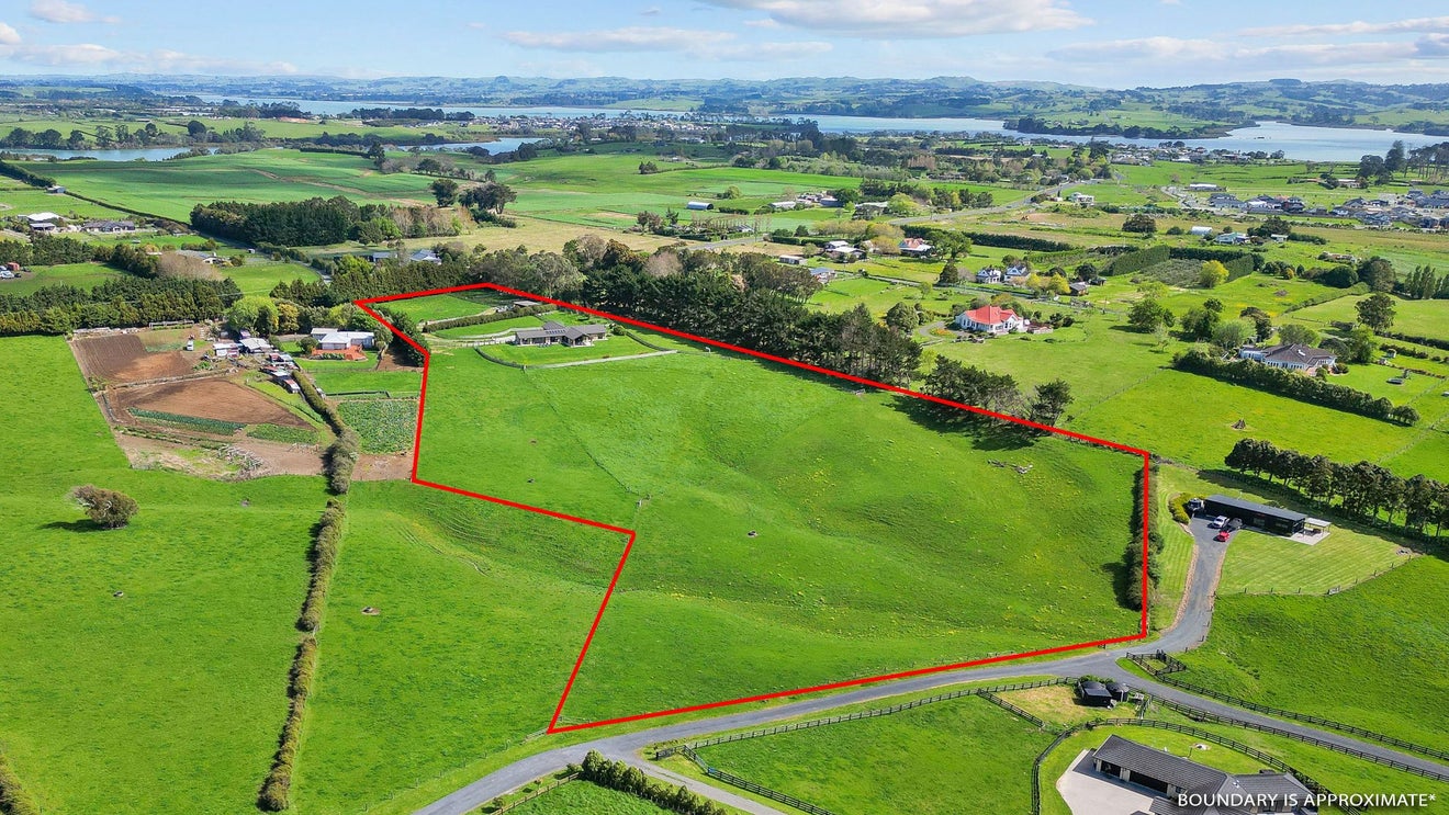 205 Clarks Beach Road, Pukekohe - Carousel 38