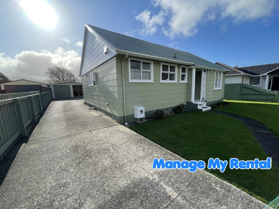 269 Oxford Terrace, Avalon, Lower Hutt - Carousel 1