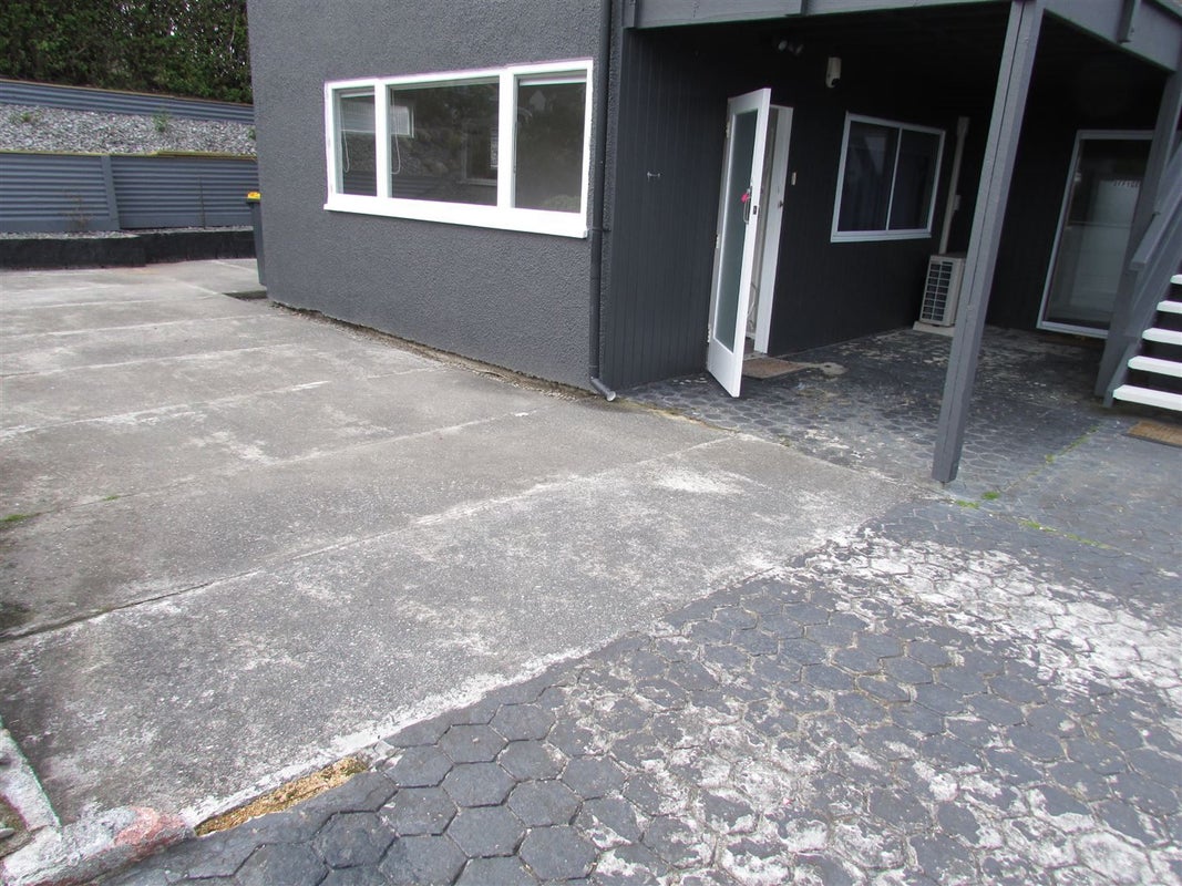 100 Main South Road, Karoro, Greymouth - Carousel 2