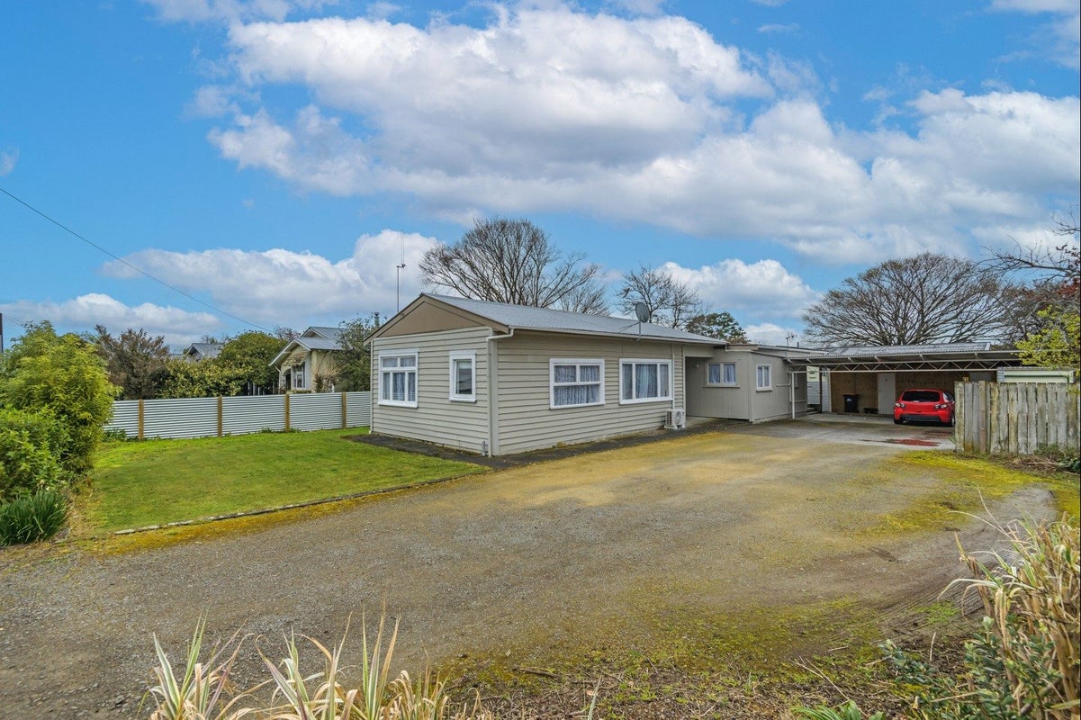 19 Seaforth AVE, Milson, Palmerston North - Carousel 2