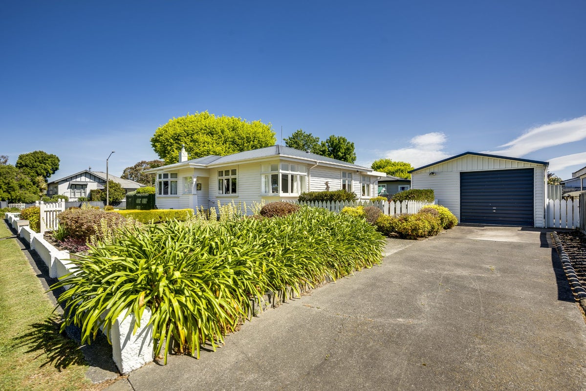 813 Ellison Road, Parkvale, Hastings - Carousel 1