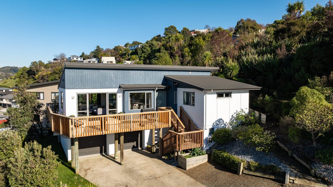 9 Henrietta Way, Washington Valley, Nelson - Carousel 1