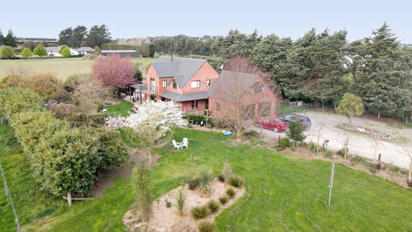 62 Taits Road, Newland, Ashburton - Carousel 1