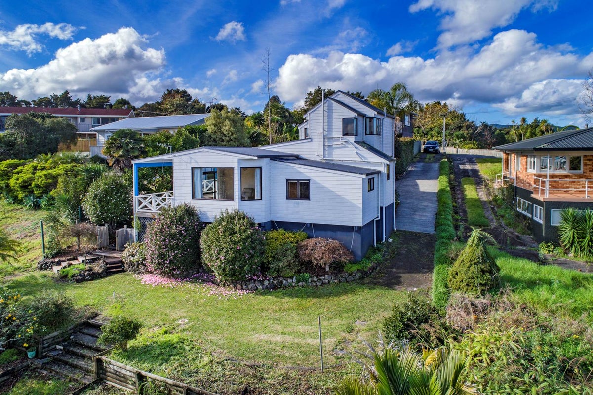 90B Mackesy Road, Parahaki, Whangarei - Carousel 1