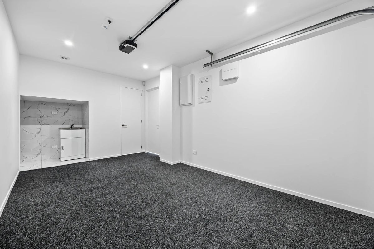 7E Challinor Street, Pakuranga, Auckland - Carousel 13