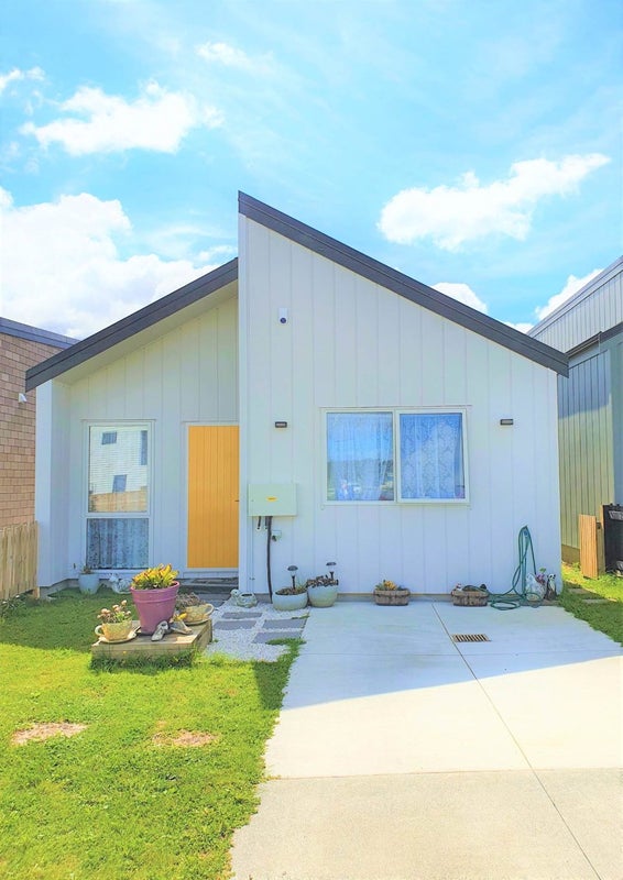 59 Matakohe Road, Westgate, Auckland - Carousel 1