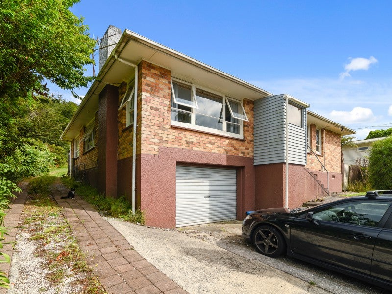 37 Gordon Road, Western Heights, Rotorua - Carousel 1