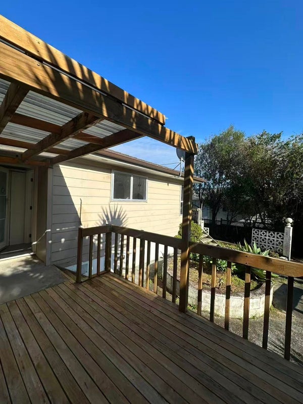 20 Athenic Avenue, Lynfield, Auckland - Carousel 16