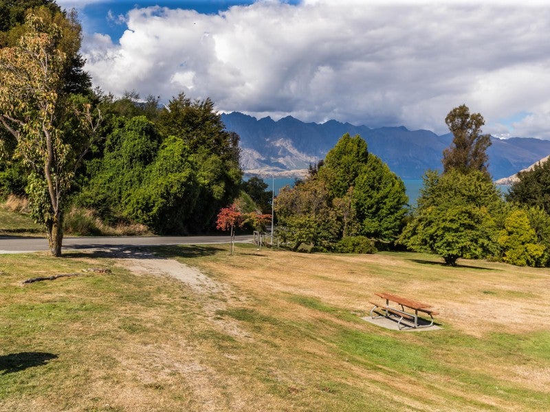 279 Fernhill Road, Sunshine Bay, Queenstown - Carousel 25