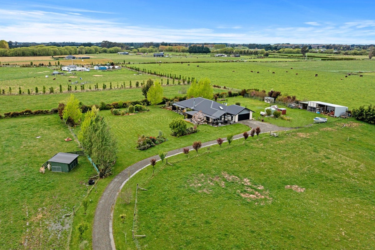 465 Broad Road, Sefton, Rangiora - Carousel 1