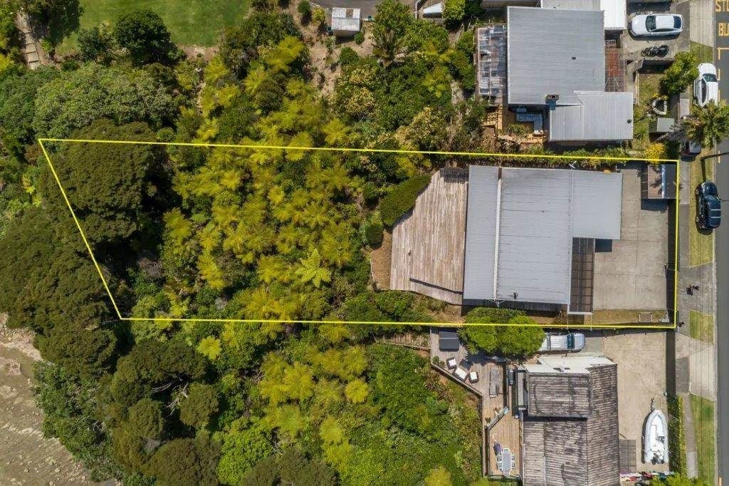 781 Whangaparaoa Road, Manly, Whangaparaoa - Carousel 19