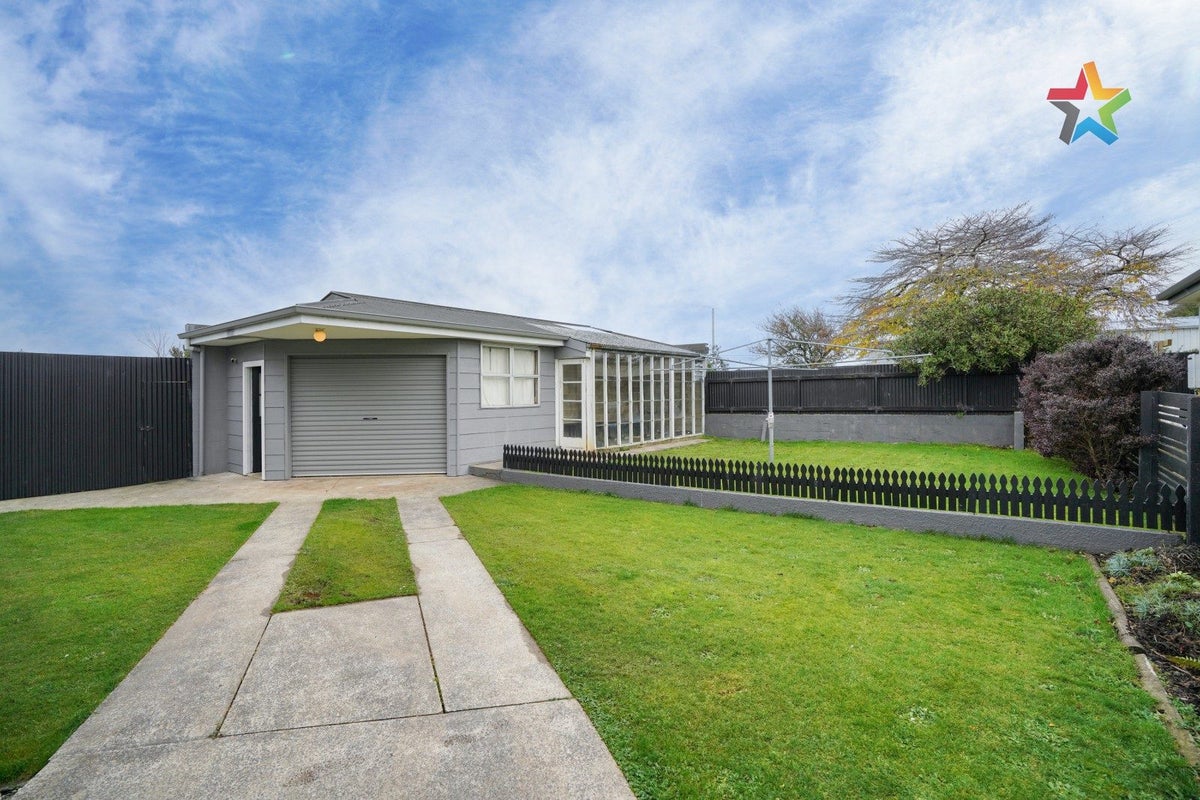 96 Stuart Street, Hawthorndale, Invercargill - Carousel 2