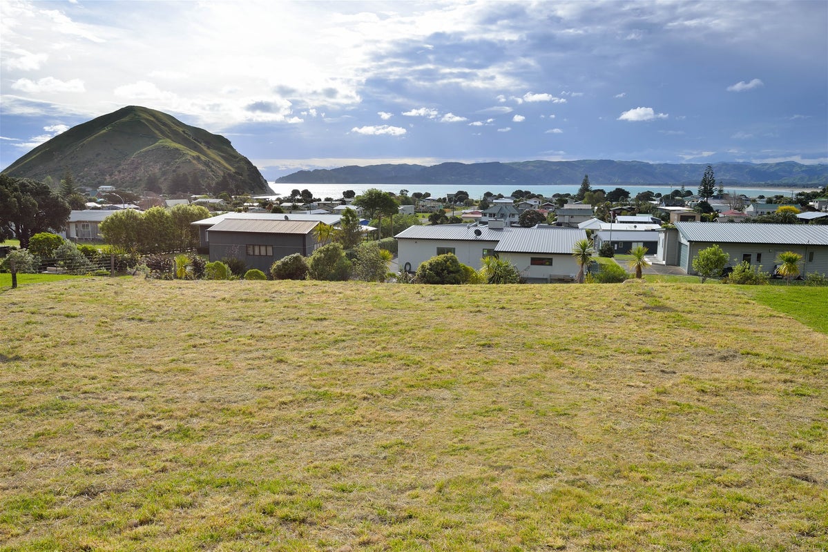 13 Puka Place, Mahia, Mahia - Carousel 2