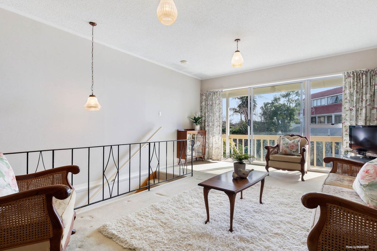 1/10 Pedersen Place, Bucklands Beach, Auckland - Carousel 2