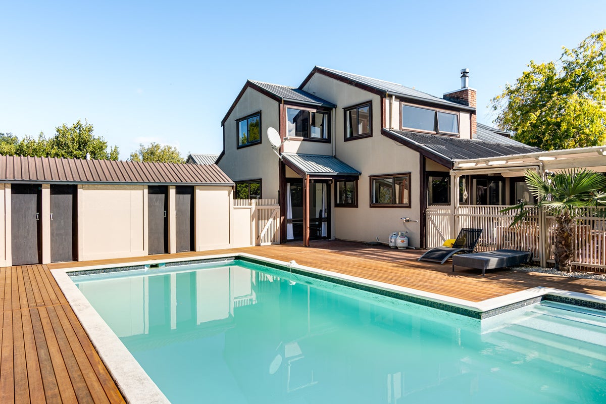 442 Main Road, Riwaka, Motueka - Carousel 1