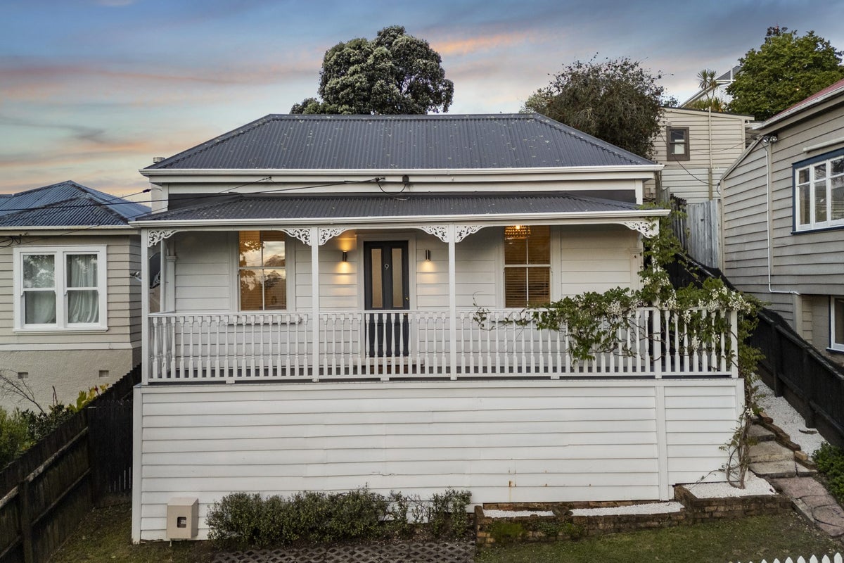9 Hesketh Street, Kingsland, Auckland - Carousel 1