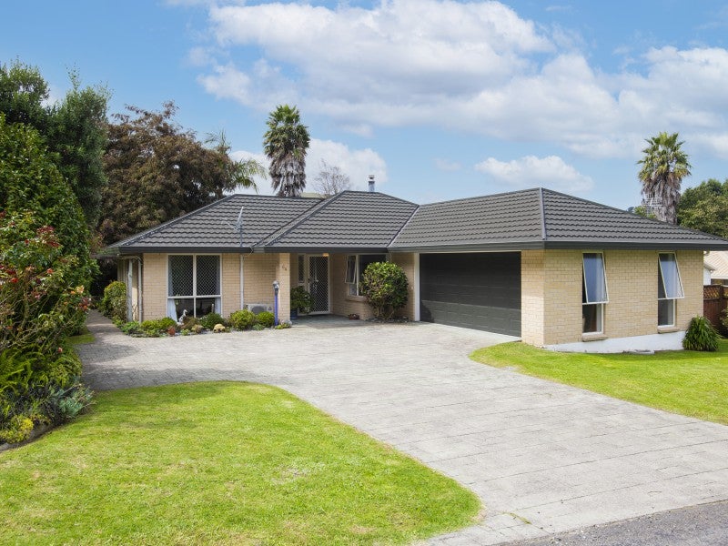 64 Riverside Road, Whataupoko, Gisborne - Carousel 1